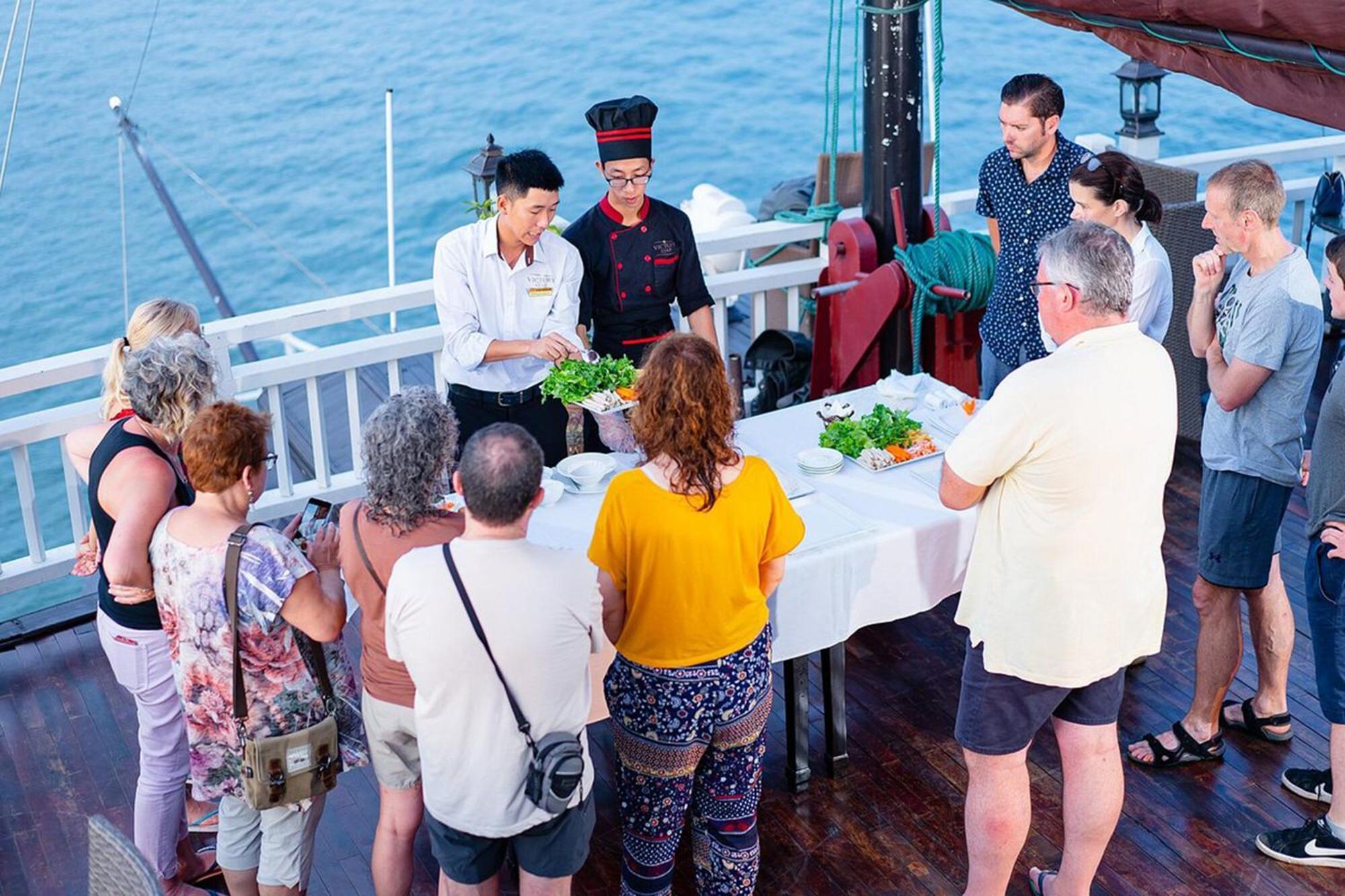 Halong Arcadia Cruise Hotel Hạ Long Ngoại thất bức ảnh