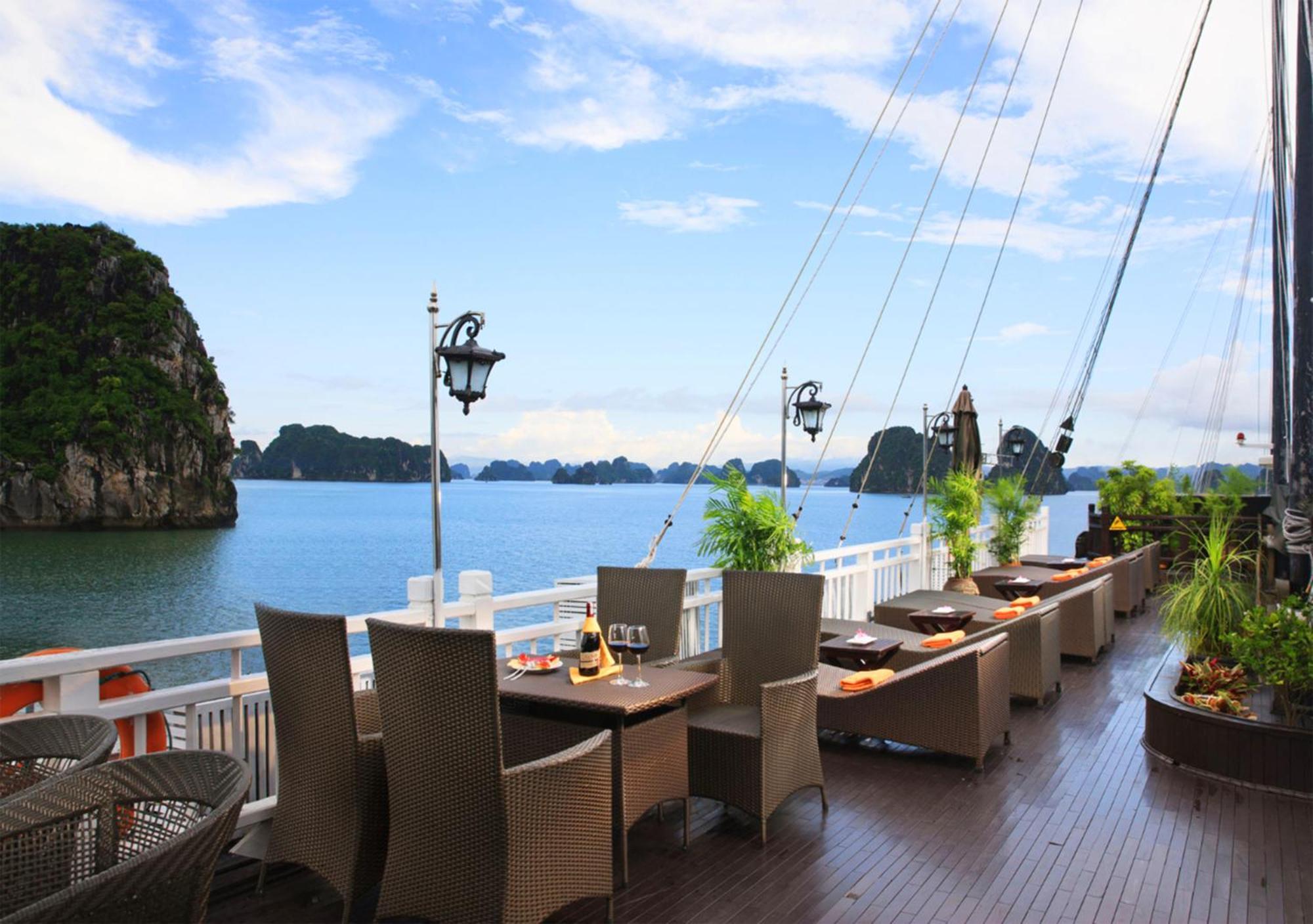 Halong Arcadia Cruise Hotel Hạ Long Ngoại thất bức ảnh